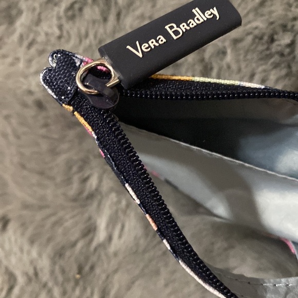 EUC Vera Bradley ID Case - Picture 4 of 4